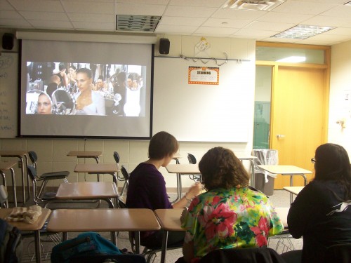 Film Club members enjoy popcorn and additional snacks while watching Black Swan at a meeting in March. Film Club members will watch The Hangover on May 3 after school in Room E150. CRYSTAL CHEN / PHOTO