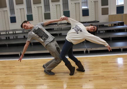 Ambassador Amor: Senior Carolyn Keller and junior Eric Wiegand dance. According to The New York Times, it is more common for female teenagers to date younger males. HAILEY MEYER / PHOTO