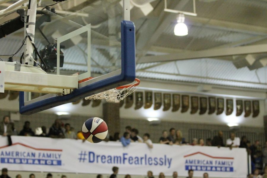 PHOTO ESSAY: High School Slam Dunk and 3-Point Championships