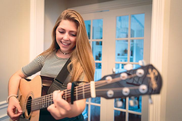 Student musicians use social media as platform to promote musical careers