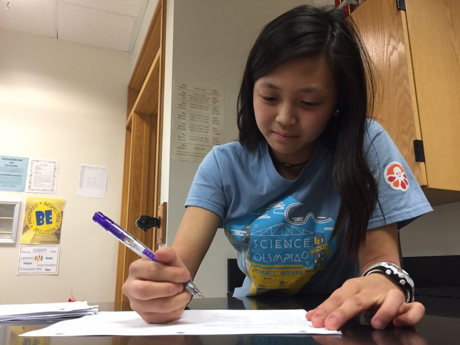 Sophomore Jocelyn Shan works on a worksheet in class. Shan said she was happy to hear Zheng won an at-large seat on the CCS Board because she said she felt there was little representation of the Asian community.
