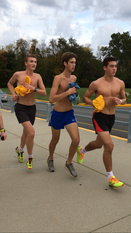 Senior Kenji Tomozawa trains with his teammates during practice. The team placed second at State on Oct. 27.