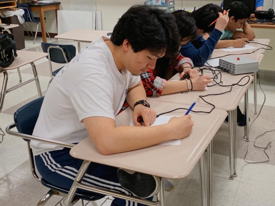 Science Bowl advances their practices for Nationals