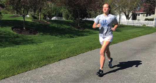 SOLO JOG:
Junior Yael Kiser runs on her own on May 2, the original scheduled date for the Indy Mini Marathon. Kiser was originally registered to run the Mini Marathon but chose to transfer her registration to next year. She said she preferred the environment of the in-person race.