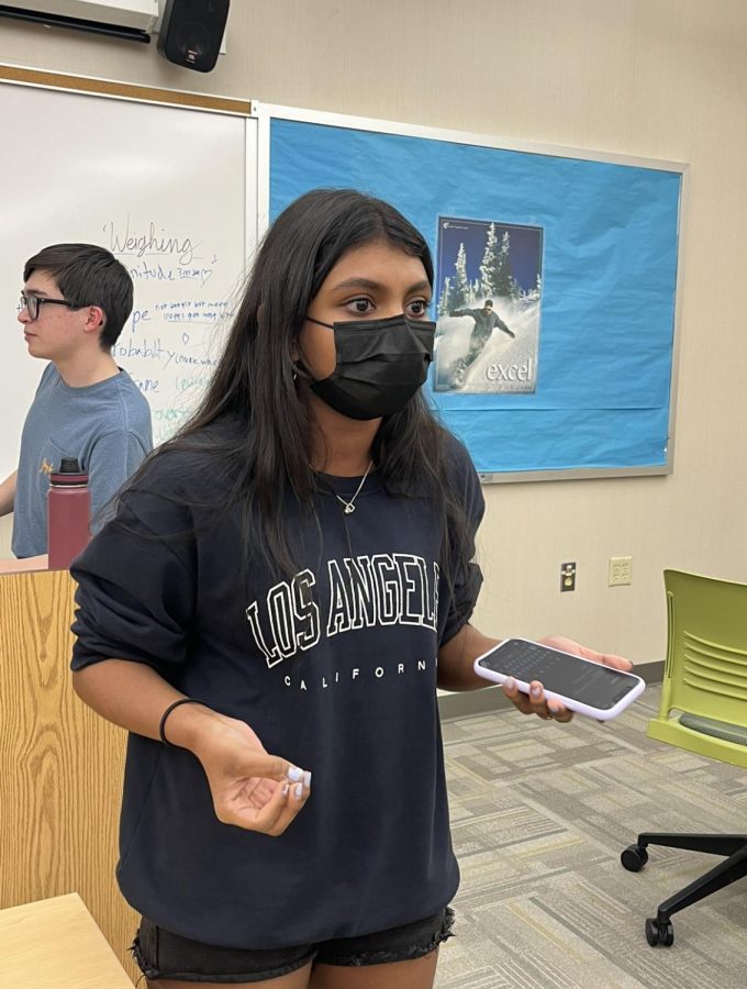 APRIL ARGUING: Sophomore Pragathi Arunkumar gives a short speech during a weekly Debate Club practice on Apr. 12. During the past few meetings, the club conducted a March Madness debate tournament across events. Arunkumar, the Lincoln-Douglas event head, was the champion of the tournament.