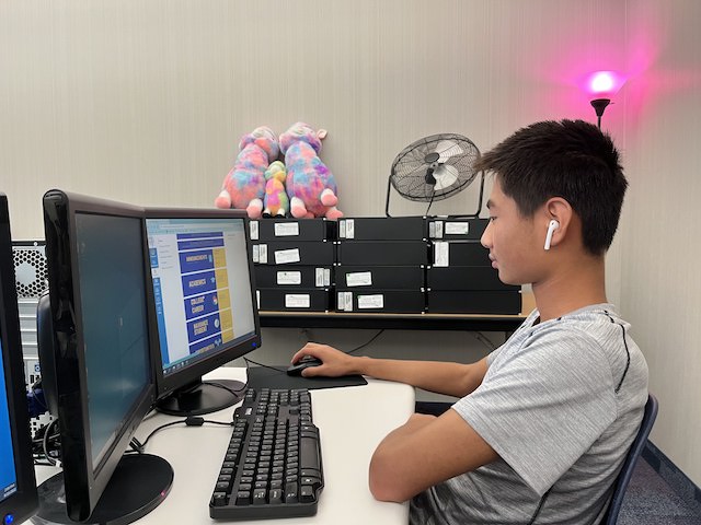 Sophomore Kevin Zhang explores the counseling canvas page on a computer on Aug. 23, 2022. Zhang opened Naviance using the canvas page.