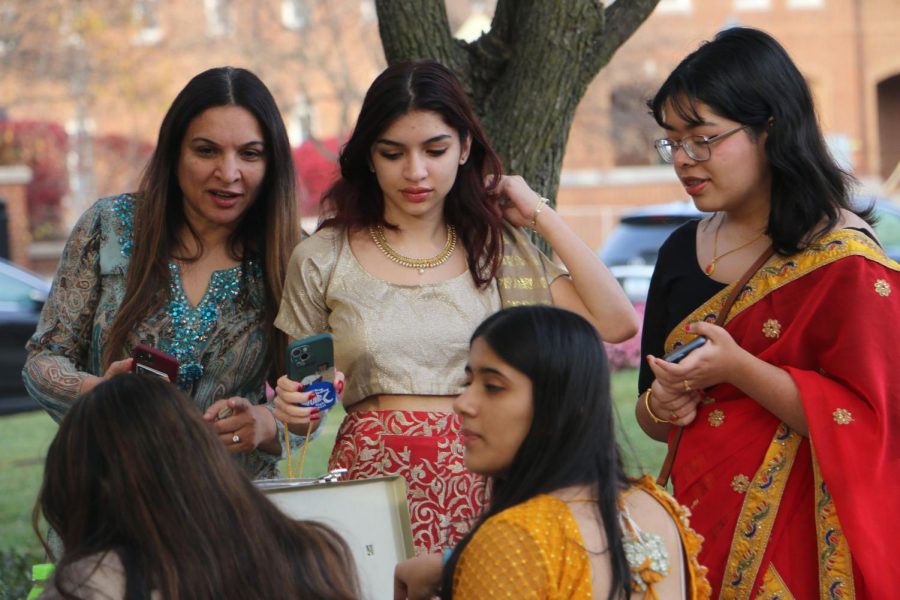 GIVING HOPE: Carmel Giving Hope holds a Diwali celebration from 5:00 p.m. to 8:00 p.m. on Oct 29 at the Carmel Gazebo. The event included food, dance, music and games. Tickets were sold for twelve dollars and proceeds went to orphanages in India.
