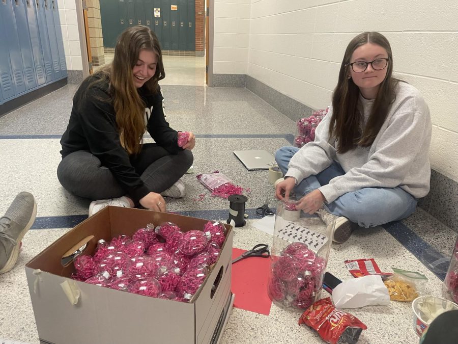 Junior Lindsey Dykes (right) and other Cabinet members make ornaments by hand for the Runway for Riley attendees who bought box seats. Anyone can still buy tickets for the event, which starts at 7 p.m. on Nov. 12. 