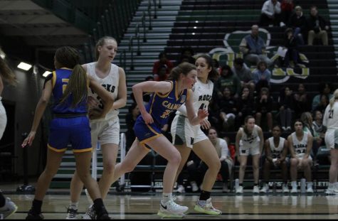 Photo from @carmelwbb instagram. Player and junior Jamie Elliot competes against Westfield High School on Dec. 6. Elliot said her teammates help support her and motivate her during games.
