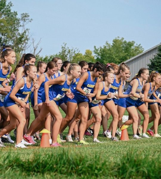 The women’s cross country teams run against many schools in the John Cleland Invite. Coach Ellington said he is proud of how far the girls have come in just a few weeks. (Source: carmelgreyhoundsxc)