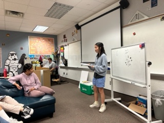 President Sophia Fu presents the agenda for the meeting on Sept. 20. Fu’s plans for this year include growing Mu Alpha Theta’s community presence, both in and outside of CHS.
